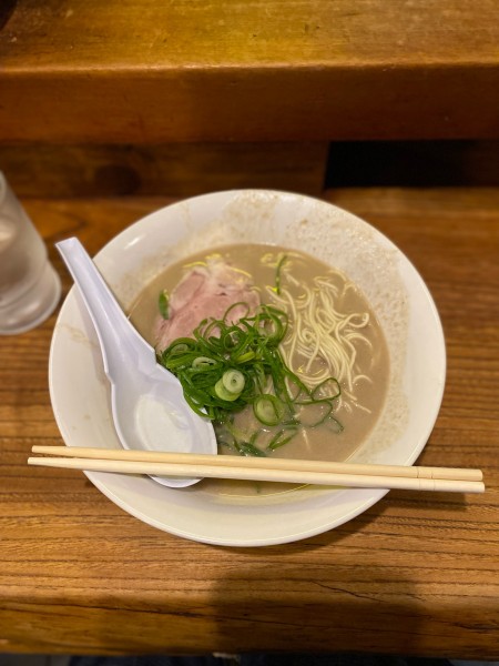 「とんこつらーめんストロングセット」@長いちの写真