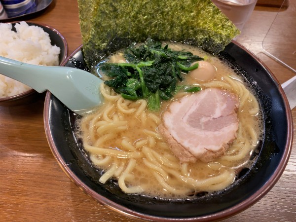 「ラーメン」@横浜家系ラーメンとりとんの写真