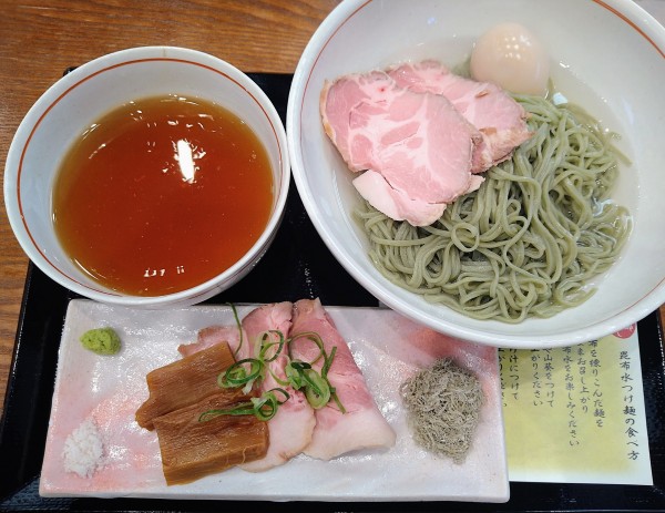 「名古屋コーチンの昆布水つけ麺￥1000＋特製￥300」@中華そば よしかわ 三井アウトレットパーク入間店の写真