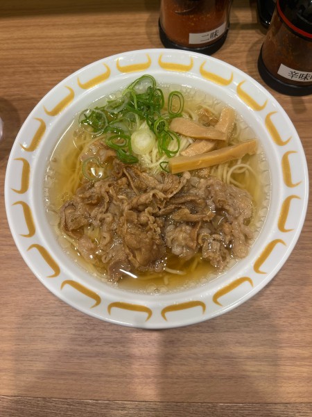 「塩牛肉ラーメン 830円」@大阪スタミナ牛肉ラーメン わだ 西池袋店の写真