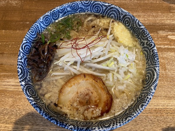 「中華そば 860円」@麺恋処 爆龍の写真