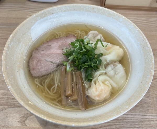 「肉と海老ワンタン麺(白) ¥1150」@DURAMENTEIの写真