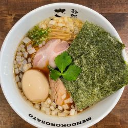 鶏だし特製醤油ラーメン