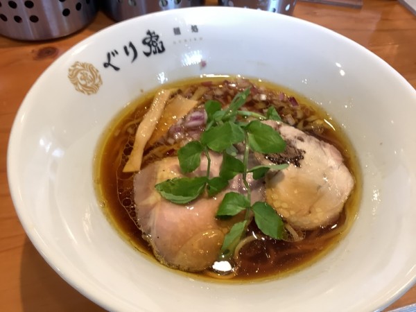「醤油そば　900円」@麺処 ぐり虎 海老名店の写真
