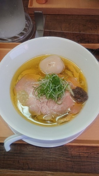 「味玉焼豚塩蕎麦」@神保町黒須の写真