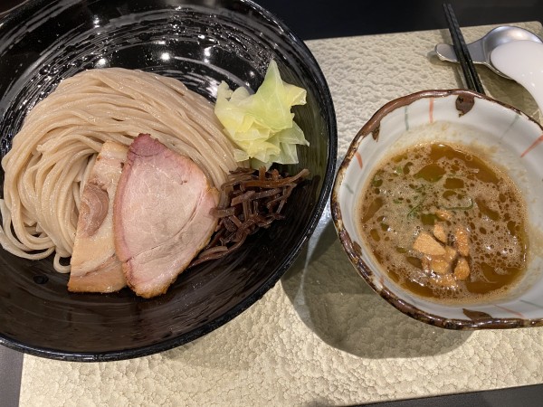 「限定C 濃厚熟成豚骨つけ麺 1300」@麺屋さすけ 本店の写真