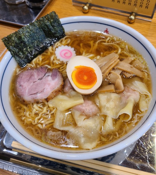 「ワンタン麺¥1000」@中華麺 多文の写真