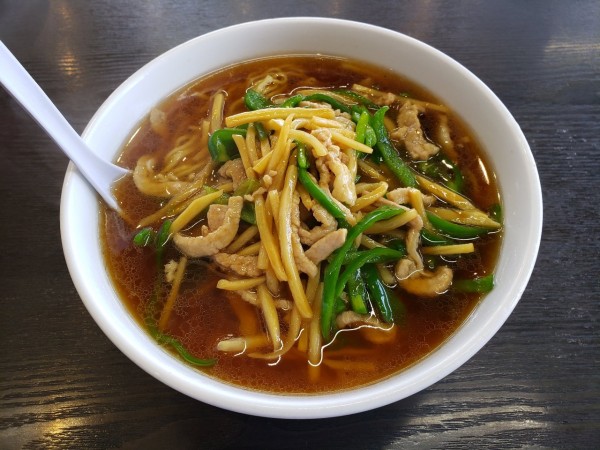 「肉絲麺」@南京亭 川越店の写真