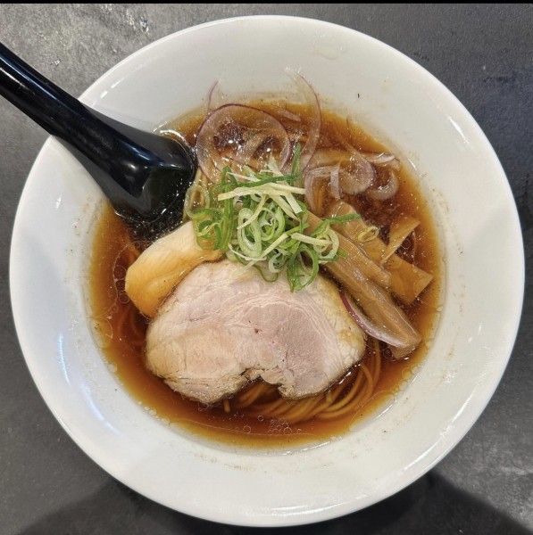 「醤油らぁめん」@らぁめん 生姜は文化。 中野店の写真