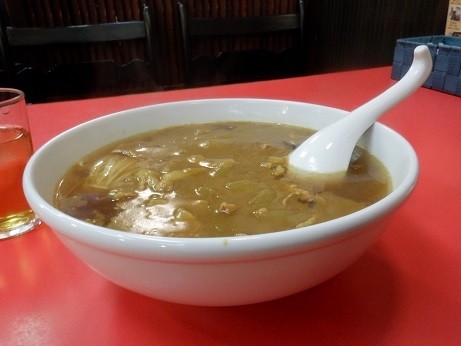 「カレー麺」@中華料理 新三陽 後楽園店の写真