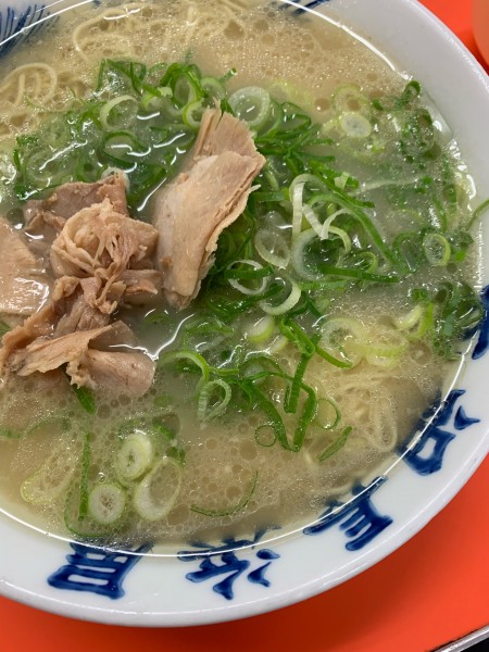 「ラーメン　550円」@元祖 長浜屋の写真