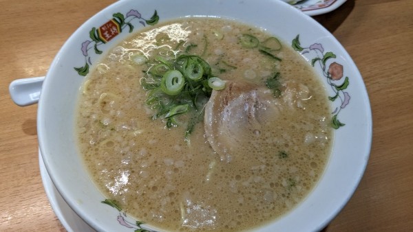 「サラリー麺定食」@餃子の王将 新橋駅前店の写真