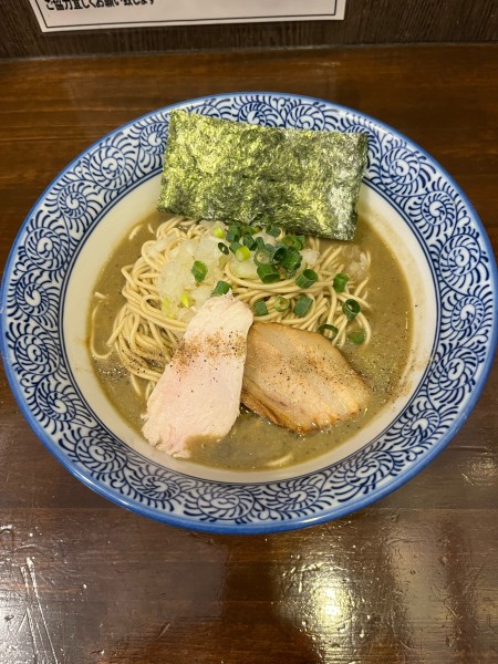 「濃厚煮干し蕎麦 900円」@煮干し中華蕎麦 山崎の写真