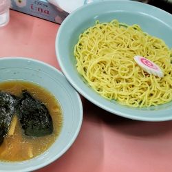 つけメン 中 ７００円