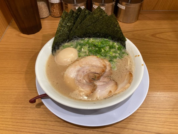 「MAXラーメン」@がっとん 京急鶴見店の写真