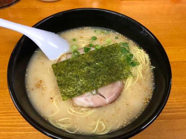 「博多ラーメン600円」@博多ラーメン 長浜や 日暮里店の写真