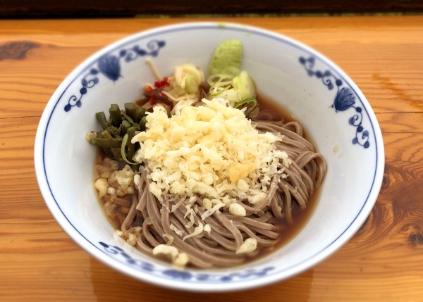 「冷したぬき(900円)」@十一丁目茶屋の写真