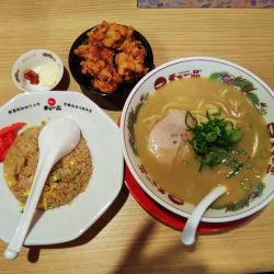 スペシャル定食 ラーメンこってりプラススープ増し