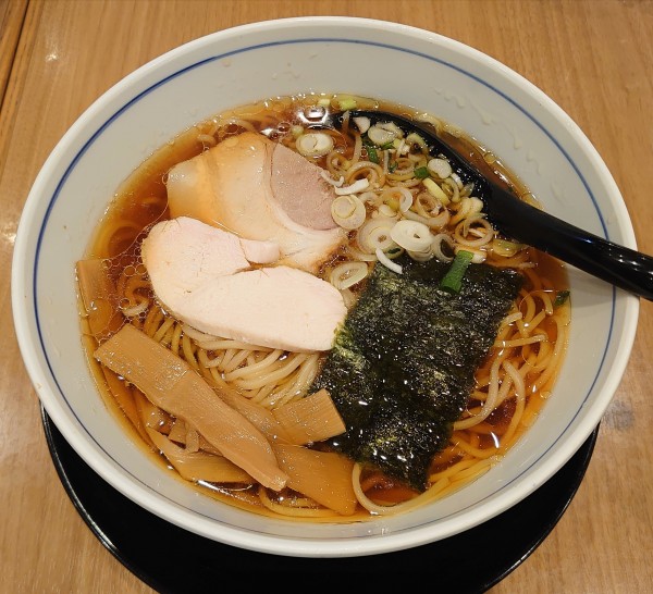「純鶏ラーメン(690円)」@麺処直久 新橋店の写真