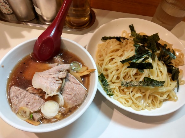 「ハーフチャーシューざるらぁめん(大盛)」@らぁめん ほりうち 新橋店の写真