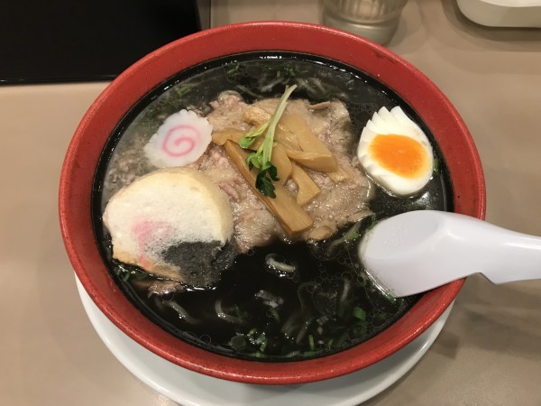 「イカ墨」@麺厨房あじさい JR函館駅店の写真