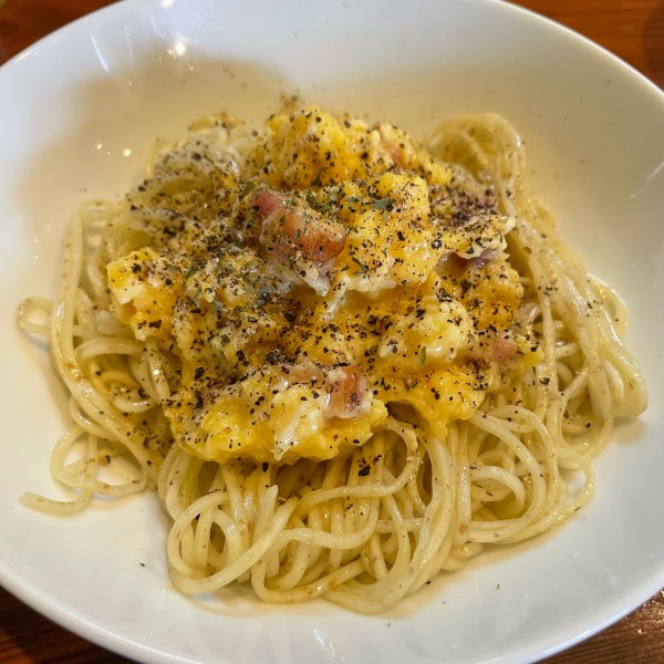 「限定和え麺 カルボナーラ 300円」@麺＆cafe Coi.Coi.の写真