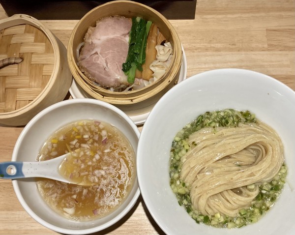 「【曜日限定】山形だしつけそば 1200円」@麦処 八と丁の写真