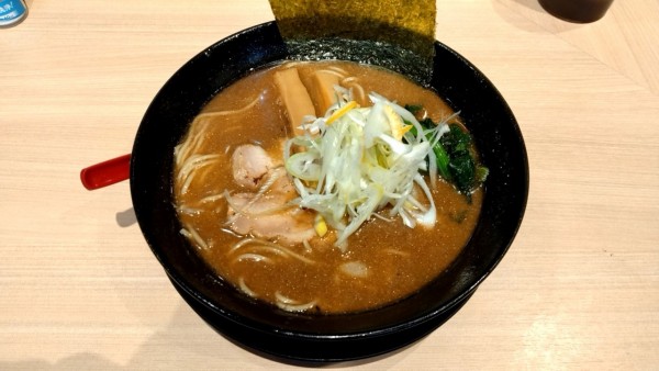 「焦がし醤油ラーメン_780円」@益荒男ラーメンの写真