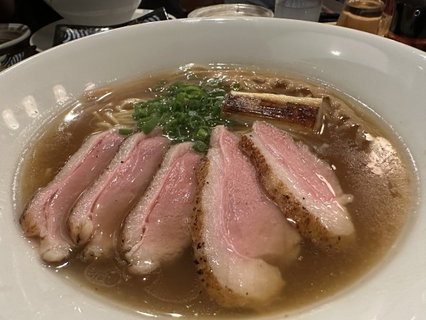 「鴨醤油ラーメン」@麺処 吉道の写真