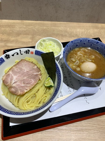 「濃厚味玉つけ麺＋ネギ」@つじ田 ららぽーと門真店の写真