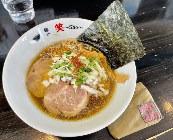 「煮干しらーめん」@麺や 笑 ～Sho～の写真