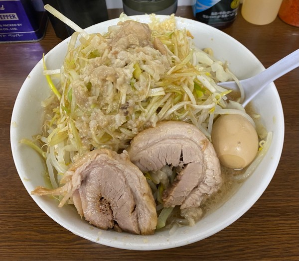 「大ラーメン  ネギ  味つけ玉子」@ラーメン二郎 横浜関内店の写真
