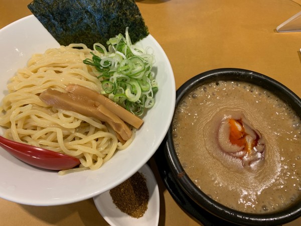 「坦々つけ麺　麻辣パウダーTP」@つけめんや 泉の写真