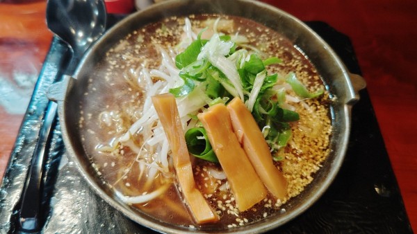 「焼き醤油らーめん」@麺屋 蔵人 茅野本店の写真