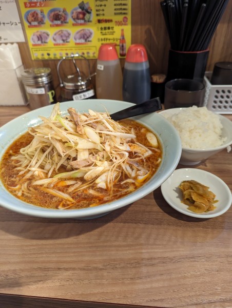 「ネギチャーシュ麺(ランチ)+得セット」@らーめん田丸 元住吉店の写真