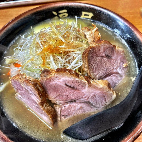 「塩ネギチャーシュー麺」@ラーメン福屋 矢口店の写真