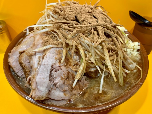 「大豚 麺増し500g カロリーオフスープ」@ラーメン二郎 八王子野猿街道店2の写真