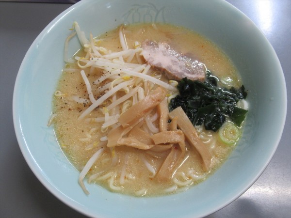 「みそラーメン（500円）」@元祖札幌やの写真