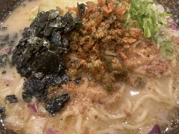 「魚骨拉麺」@麺匠 一鯛一 五反田店の写真