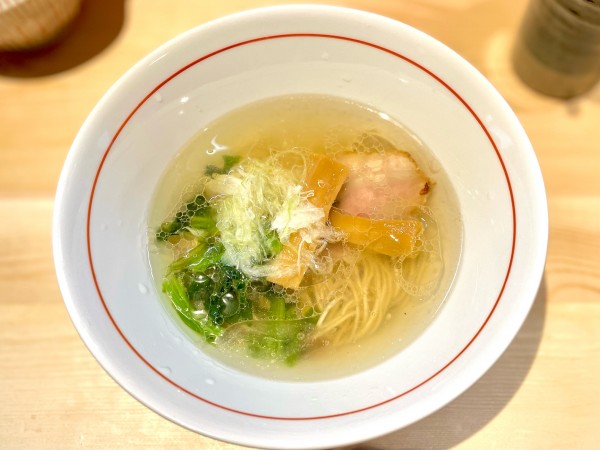 「白ラーメン　半麺　850」@日本橋 朱鷺の写真