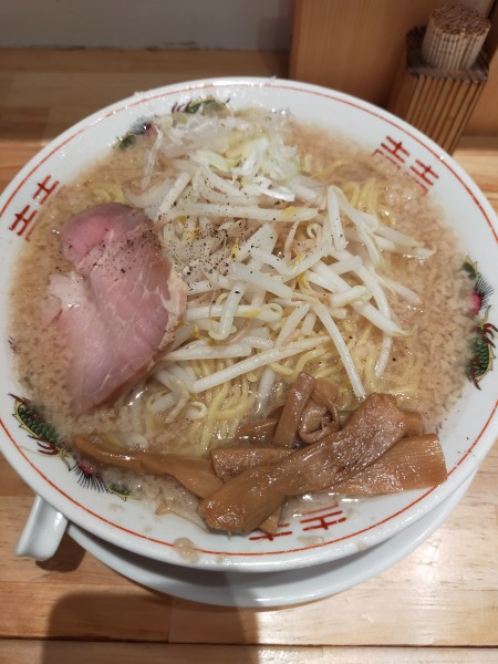 「らーめん」@東京背脂ら~めん 麺王 渋谷本店の写真