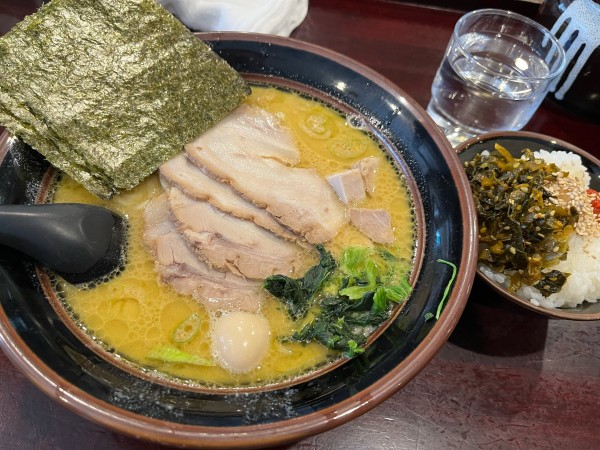 「とんこつ醤油チャーシューメン¥930（小ライス無料）」@大黒家 東陽町店の写真