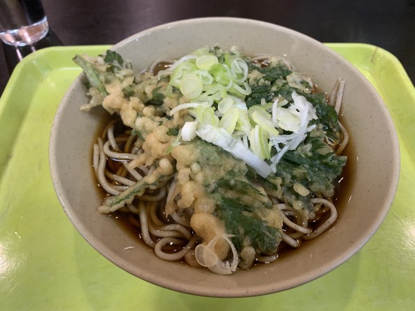 「春菊天そば 470円」@都そばの写真