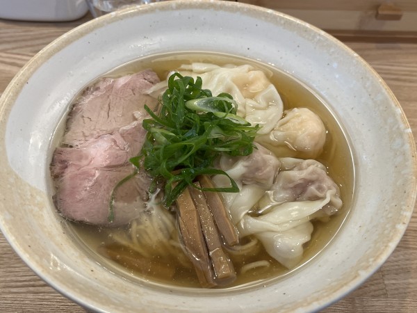 「肉と海老ワンタン麺(白)」@DURAMENTEIの写真