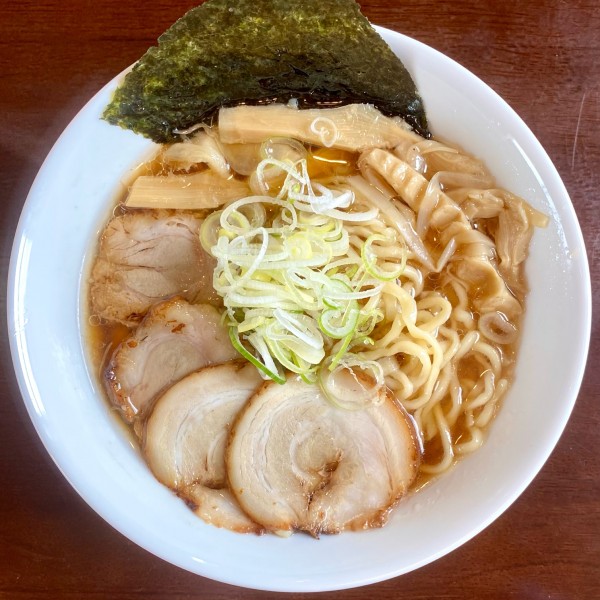 「手揉みチャーシュー麺 醤油 ¥980円（麺大盛り＋100円）」@麺処 雅の写真