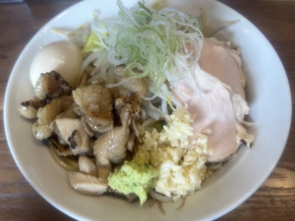 「限定　シャモ中華ビースト」@仙台 自家製麺 こいけ屋の写真