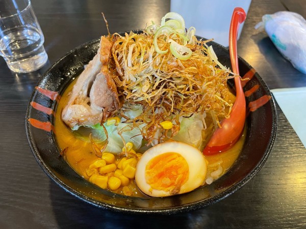 「揚げネギ味噌ラーメン(麺大盛)+チャーシュートッピング」@三代目らーめん梅丸の写真