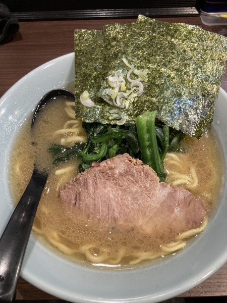 「特とん塩」@横浜家系らーめん侍 渋谷本店の写真