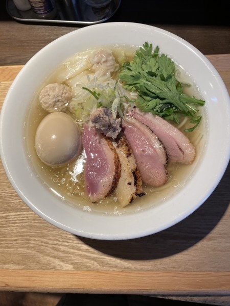 「特製鴨出汁中華蕎麦(塩)+中盛」@鴨出汁中華蕎麦 麺屋yoshikiの写真