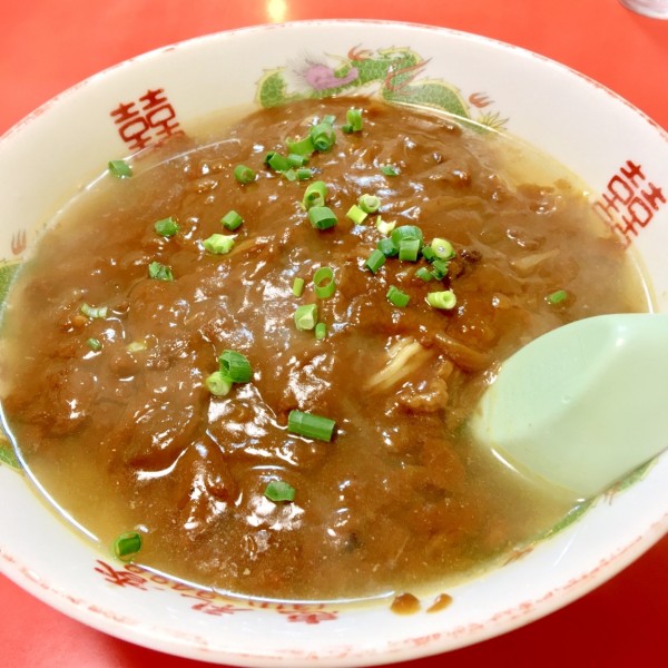 「カレーラーメン。火曜日は大盛りサービス。¥750。」@恵礼香の写真